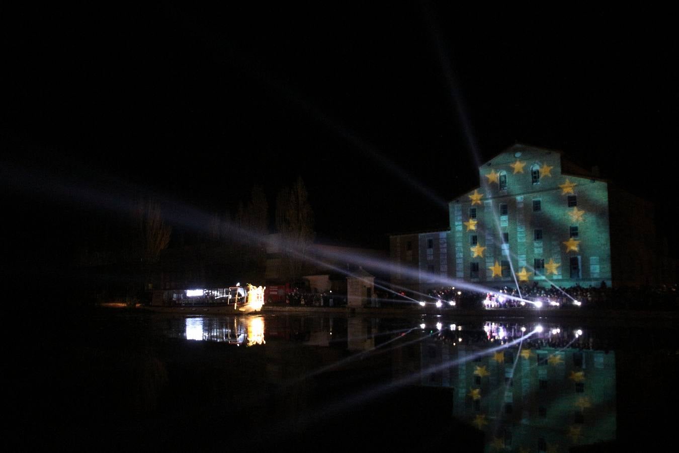 Fotos: Los Reyes Magos visitan Medina de Rioseco, Ciudad Europea de la Navidad