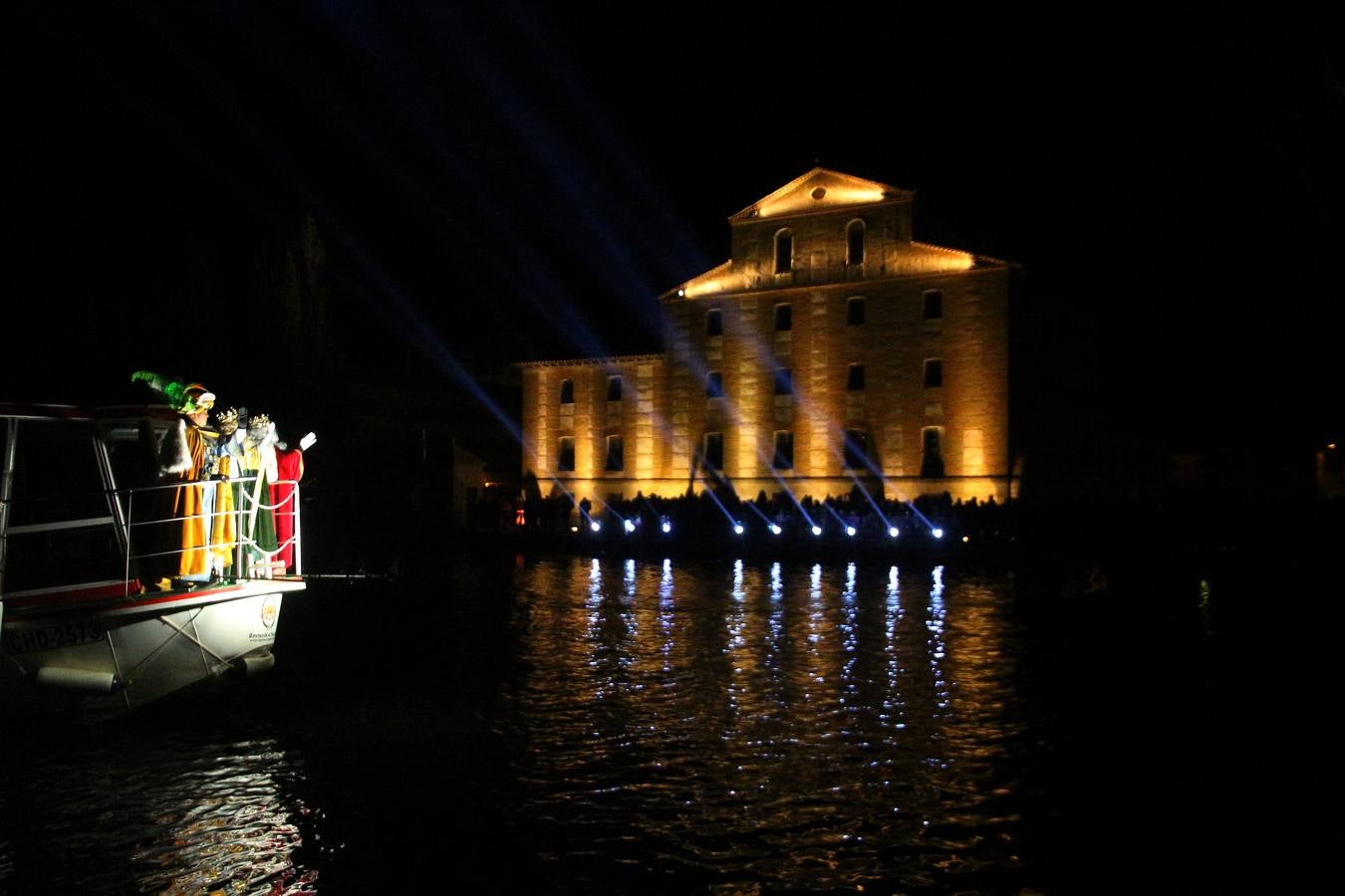 Fotos: Los Reyes Magos visitan Medina de Rioseco, Ciudad Europea de la Navidad