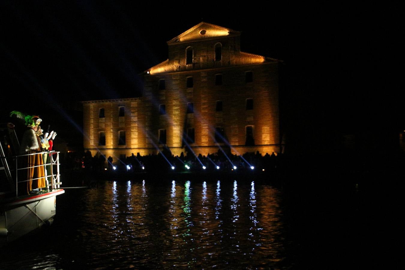 Fotos: Los Reyes Magos visitan Medina de Rioseco, Ciudad Europea de la Navidad
