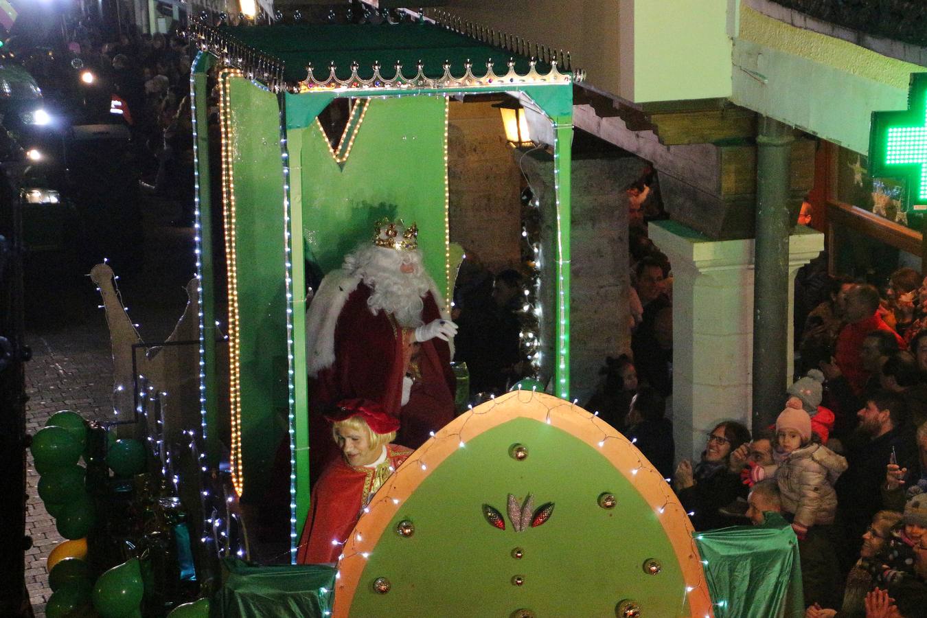 Fotos: Los Reyes Magos visitan Medina de Rioseco, Ciudad Europea de la Navidad