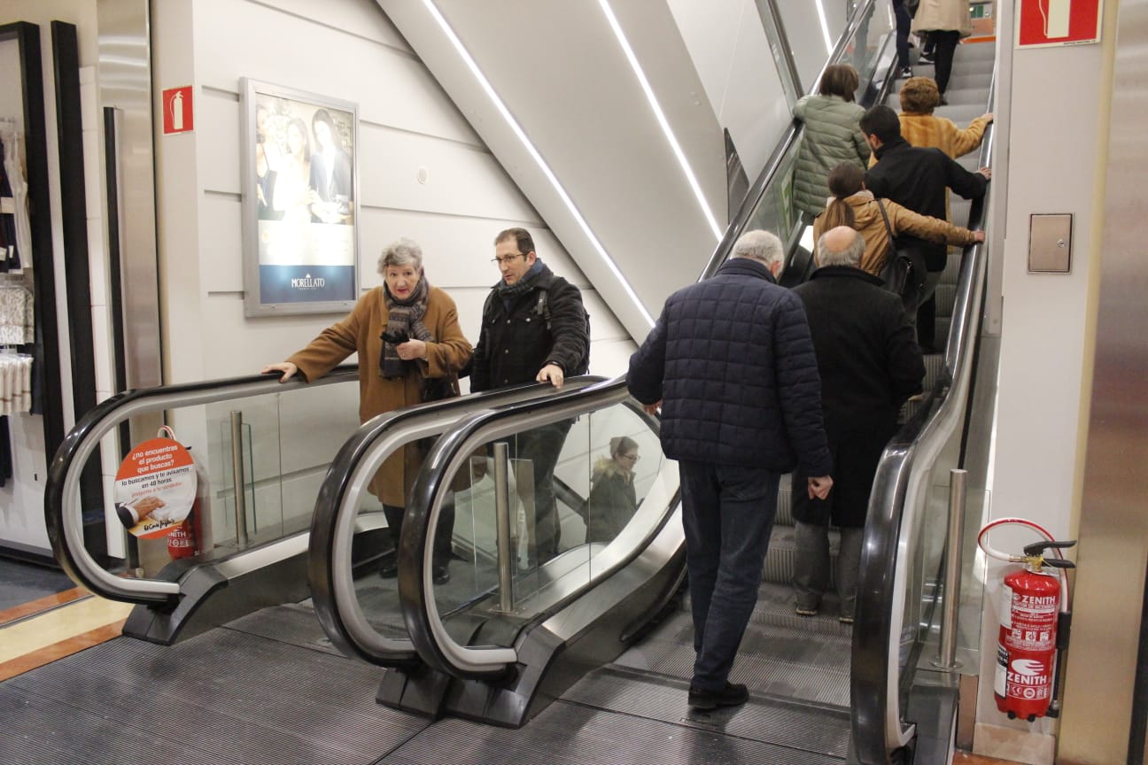 Fotos: Arrancan las rebajas de invierno en Salamanca