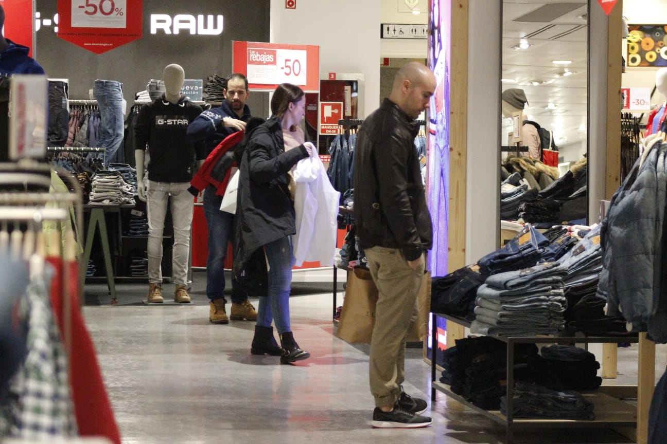 Fotos: Arrancan las rebajas de invierno en Salamanca