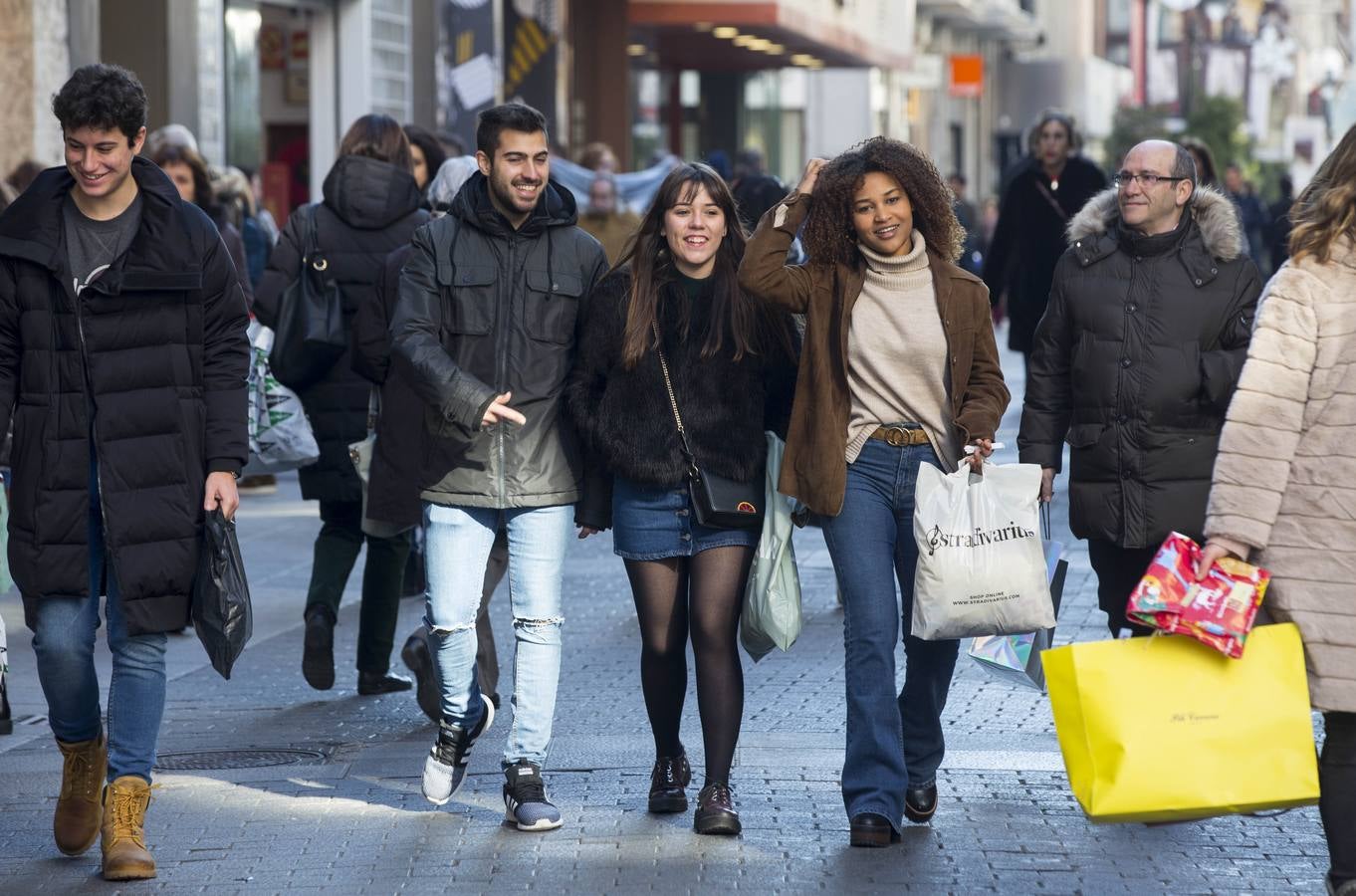 Fotos: Lunes 7 de enero, primer día de rebajas generales en Valladolid