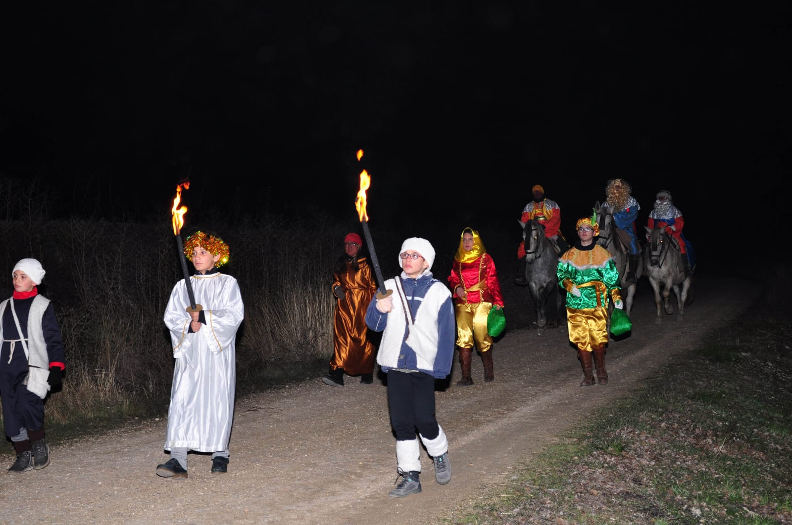 Fotos: Adoración de los Reyes Magos que se llevó a cabo el día 5 en Robladillo