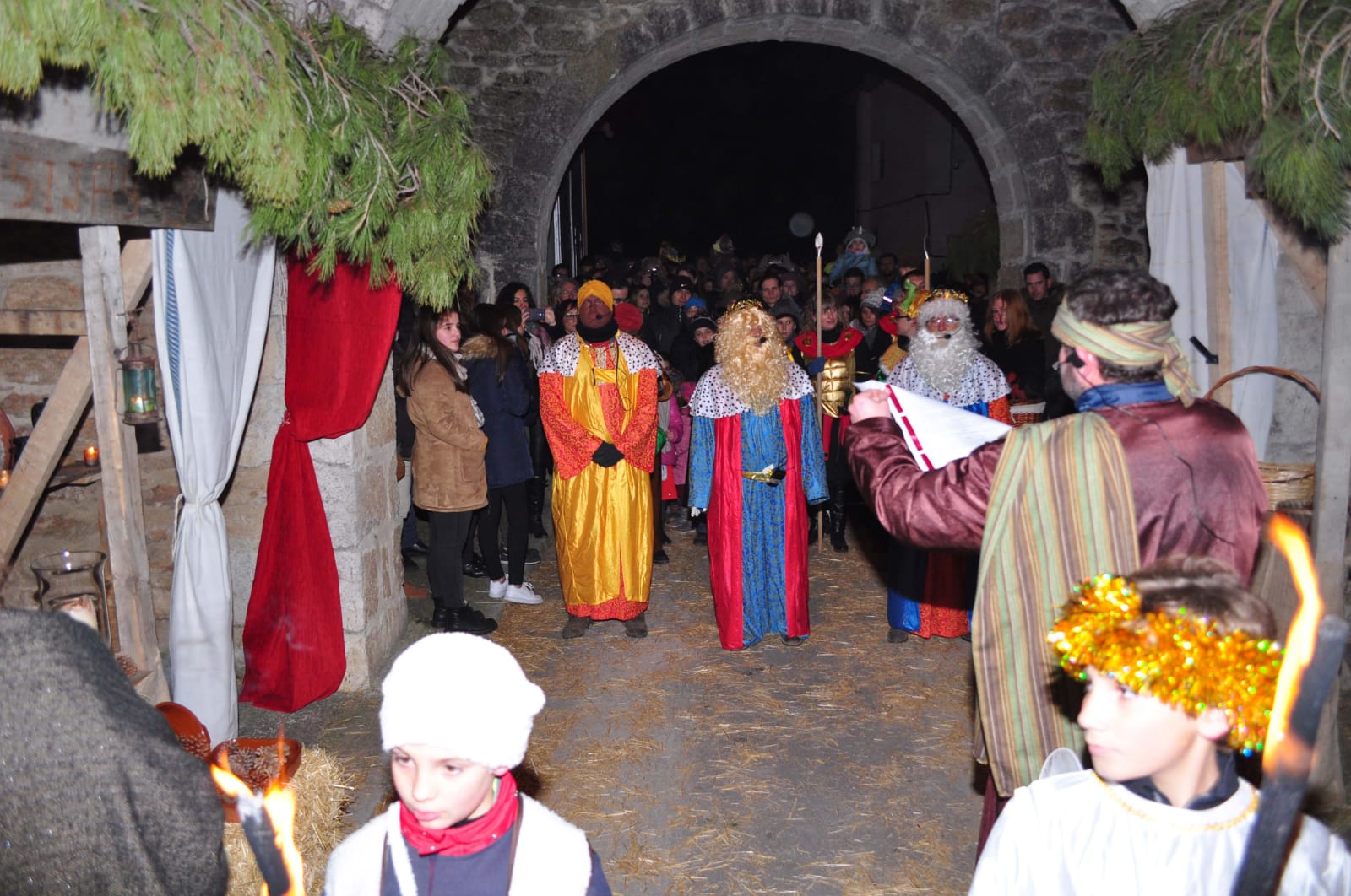 Fotos: Adoración de los Reyes Magos que se llevó a cabo el día 5 en Robladillo