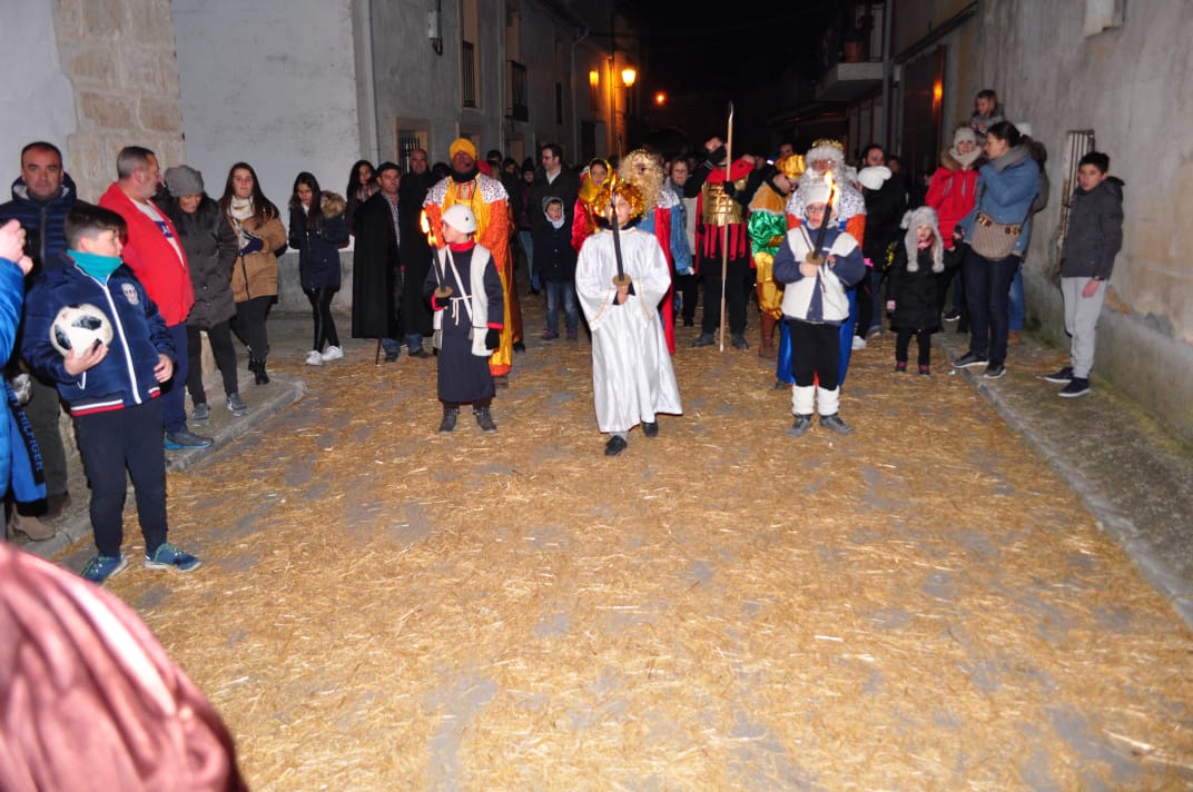 Fotos: Adoración de los Reyes Magos que se llevó a cabo el día 5 en Robladillo