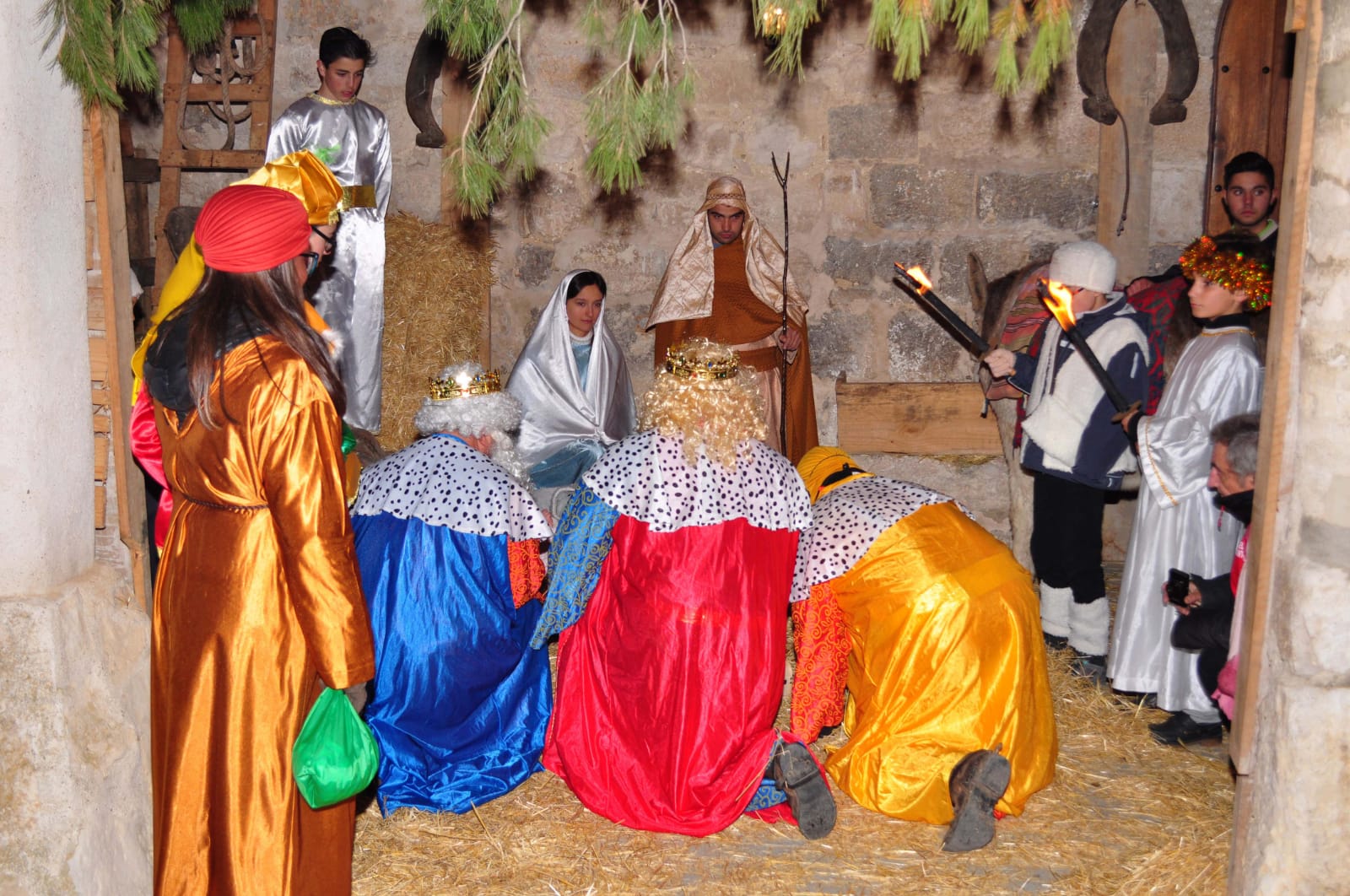Fotos: Adoración de los Reyes Magos que se llevó a cabo el día 5 en Robladillo