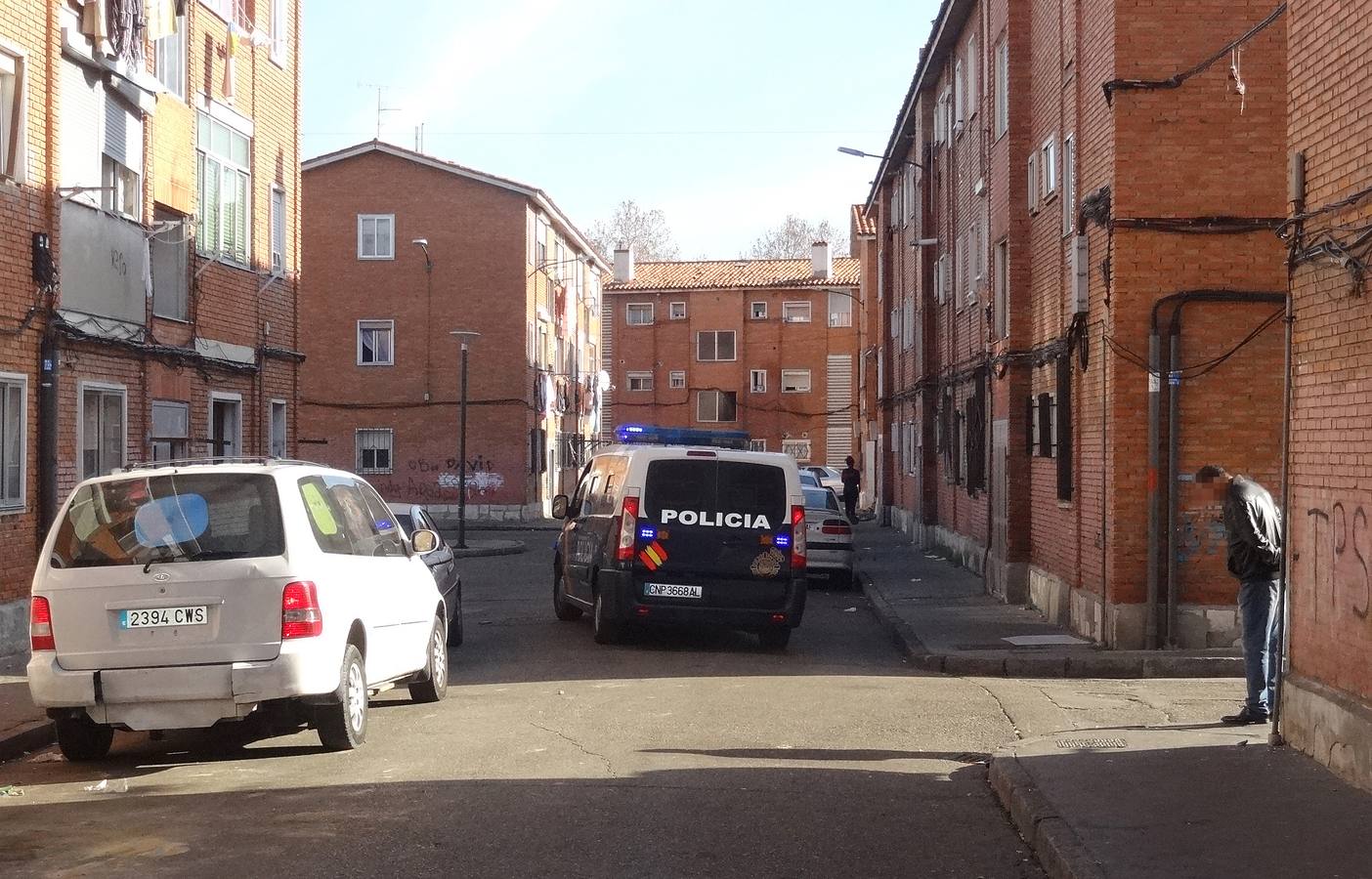 Fotos: Vigilancia policial en la barriada de Las Viudas