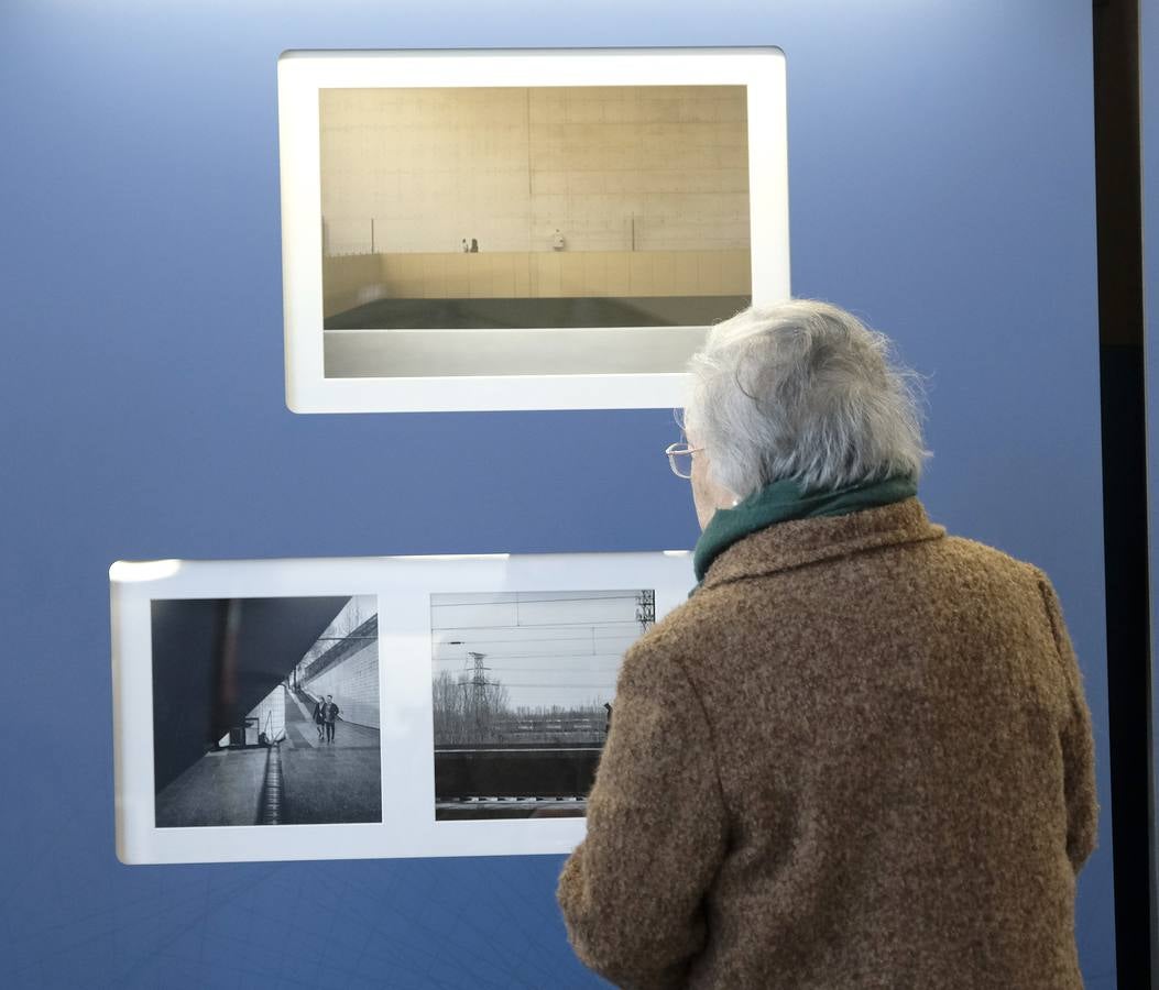 Organizada por la Fundación de los Ferrocarriles Españoles y Adif, reúne las obras premiadas, seleccionadas y preseleccionadas en el 29º concurso fotográfico 'Caminos de Hierro', y se podrá visitar hasta el 11 de febrero