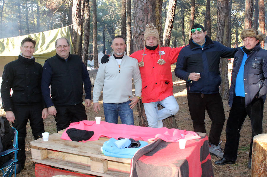 Fotos: Concentración motera «La Leyenda Continúa» en Cantalejo (1)