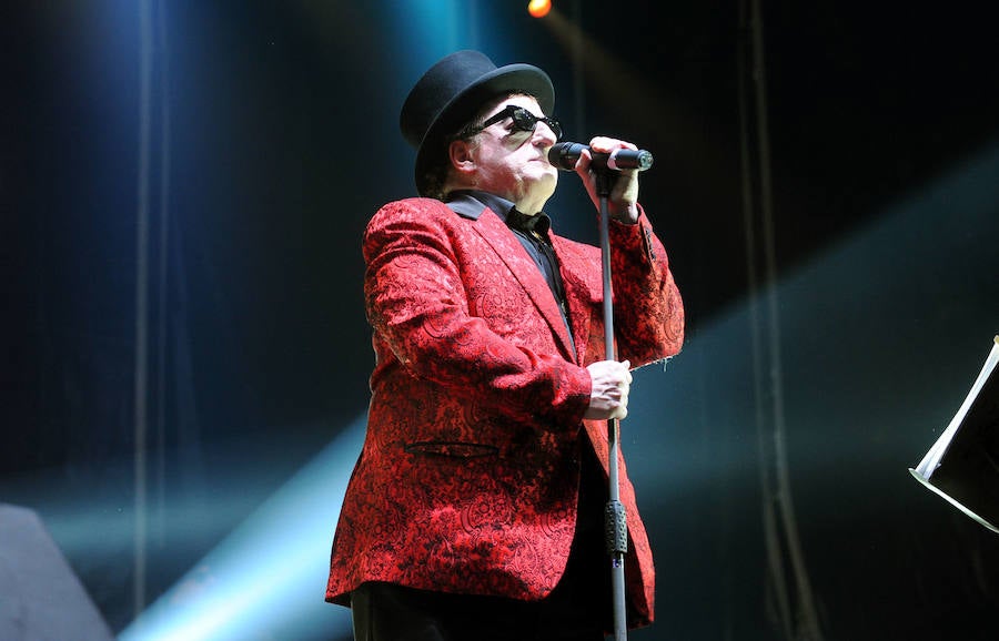 Fotos: Concierto de la Orquesta Mondragón en Pingüinos 2019