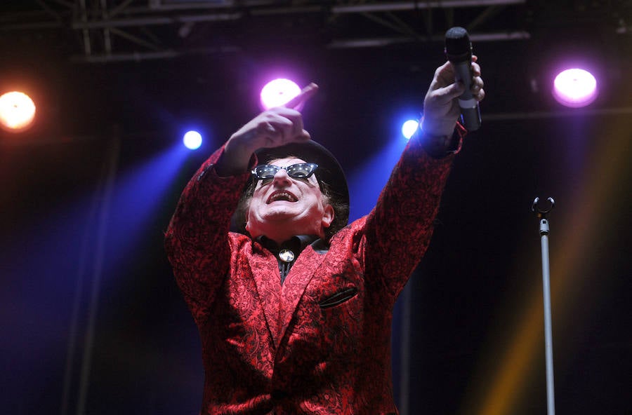 Fotos: Concierto de la Orquesta Mondragón en Pingüinos 2019