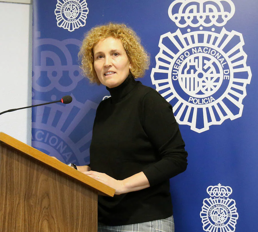 Fotos: Celebración del aniversario de la Policía Nacional en Segovia