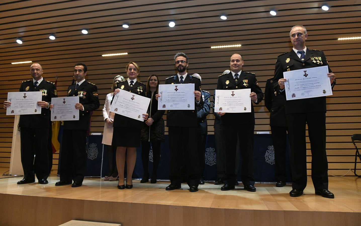 Fotos: Valladolid celebra el 195 aniversario de la Policía Nacional