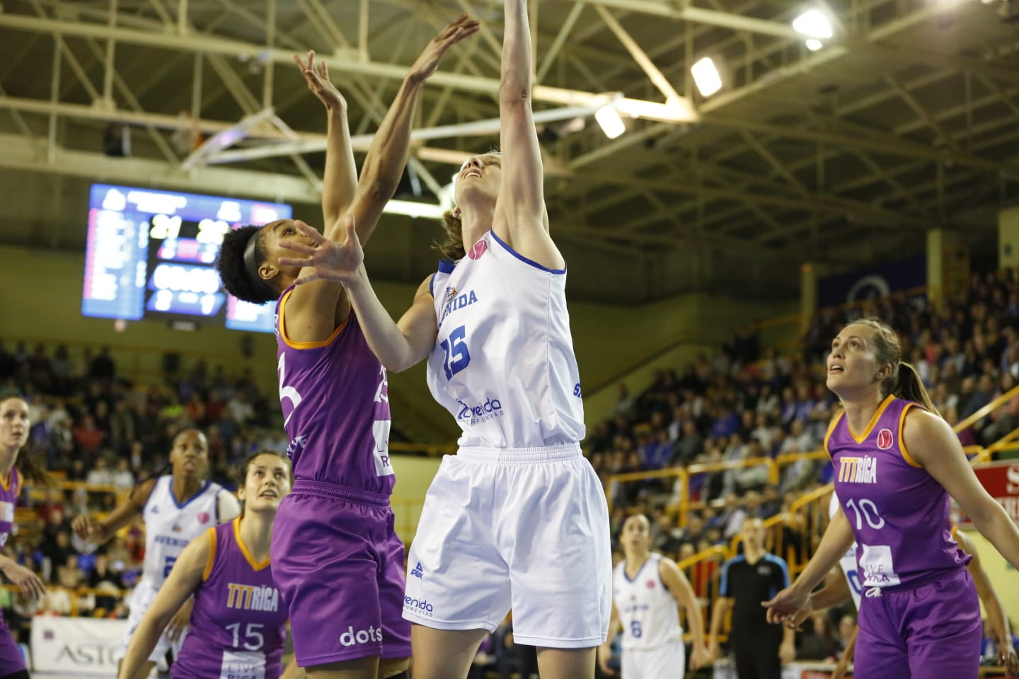 Fotos: Partido Avenida - TTT Riga