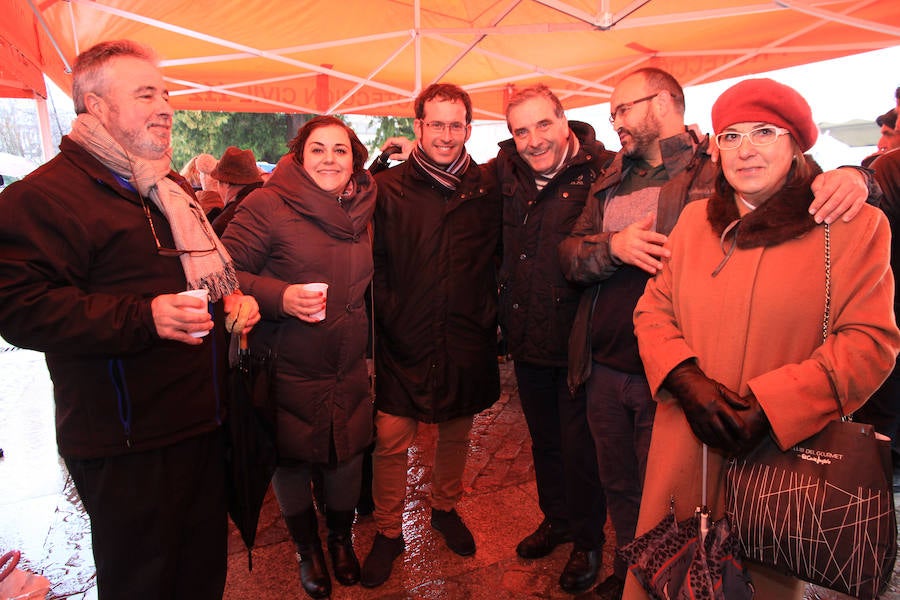 Fotos: La Granja celebra la fiesta de San Ildefonso bajo la lluvia