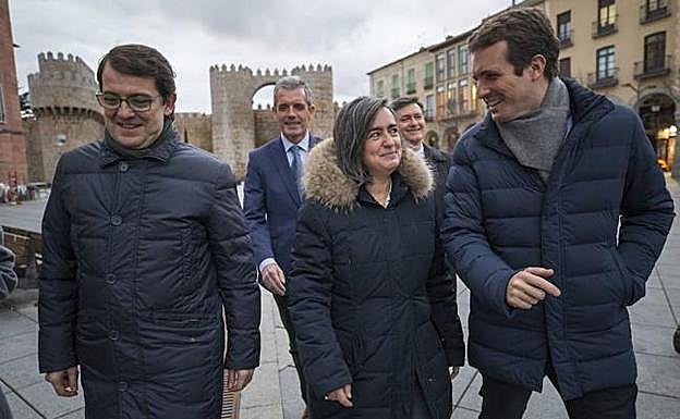 El presidente del Partido Popular, Pablo Casado y el del PPCyL, Alfonso Fernández Mañueco, se reúnen con el Comité de Dirección y el Comité de Campaña del partido en Ávila. 