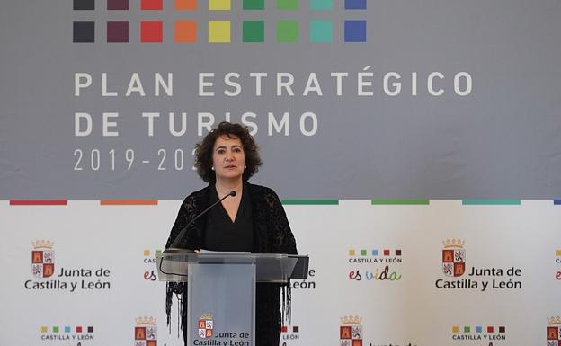 La consejera de Cultura y Turismo, María Josefa García Cirac, presenta el Plan Estratégico de Turismo. 