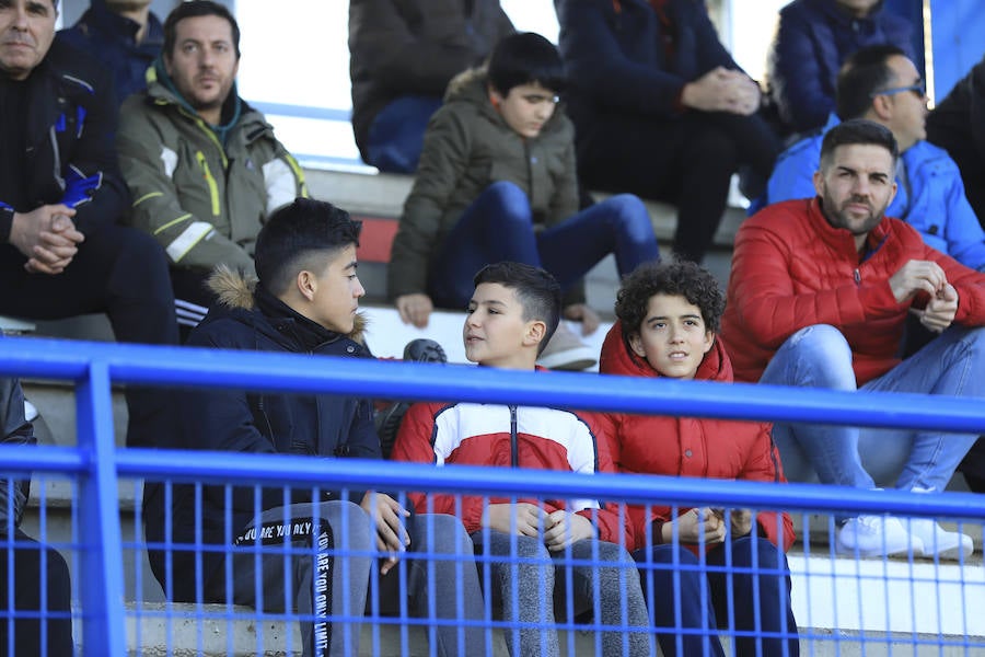 Fotos: Partido entre el Santa Marta y el Almazán