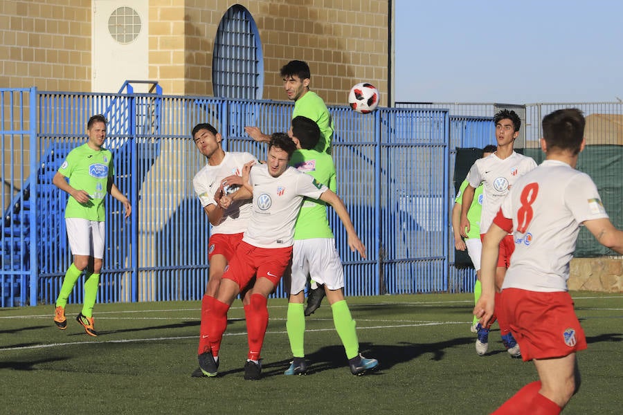 Fotos: Partido entre el Santa Marta y el Almazán