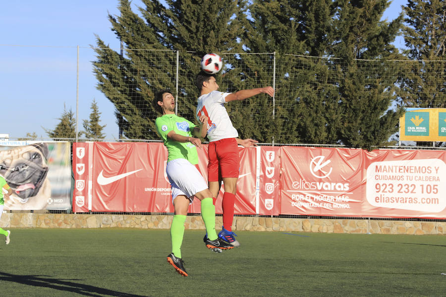 Fotos: Partido entre el Santa Marta y el Almazán