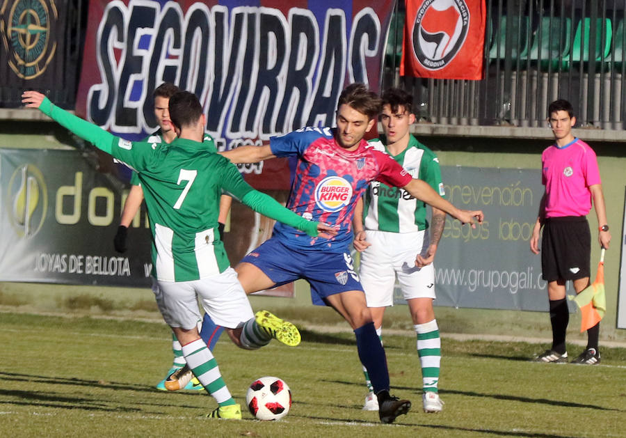 Fotos: Victoria de la Gimnástica ante la Cebrereña (2-0)