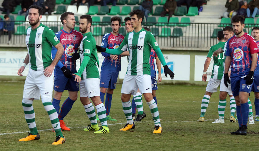 Fotos: Victoria de la Gimnástica ante la Cebrereña (2-0)