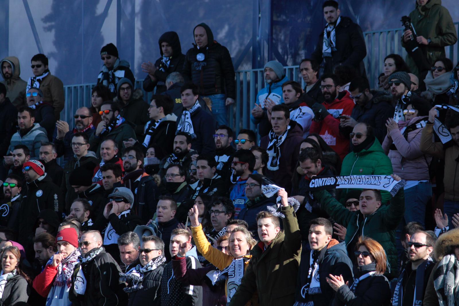 Fotos: Partido entre el Atlético B - Unionistas