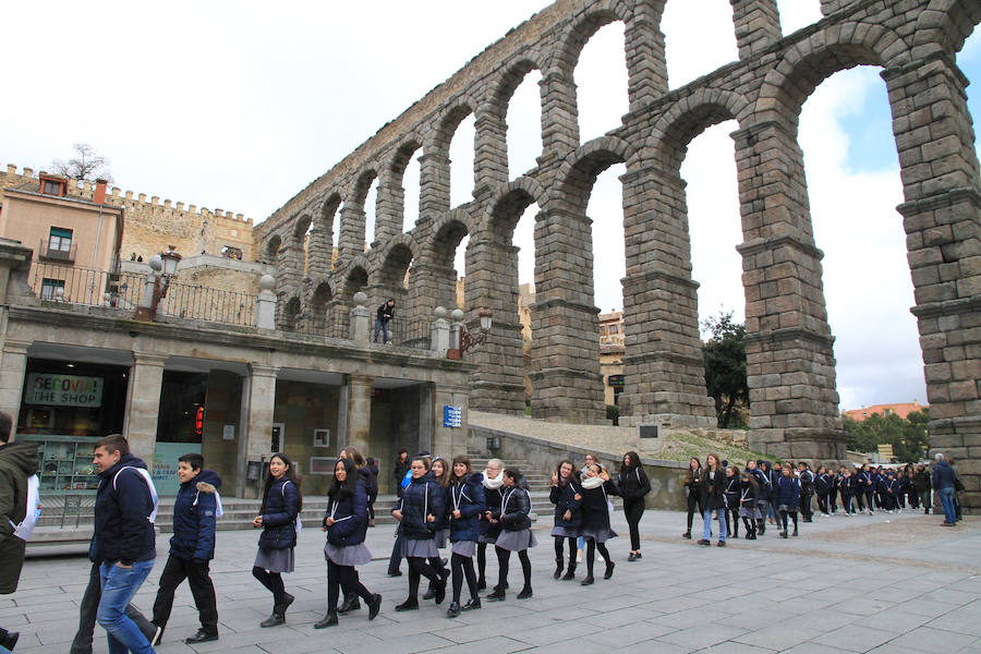 Fotos: Celebración del Día de la Paz en Segovia y Cuéllar