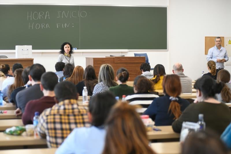 Cientos de aspirantes optan en Valladolid por una de las 8.402 plazas convocadas por el Ministerio de Sanidad, Consumo y Bienestar Social para el total de las titulaciones de acceso a la formación sanitaria especializada