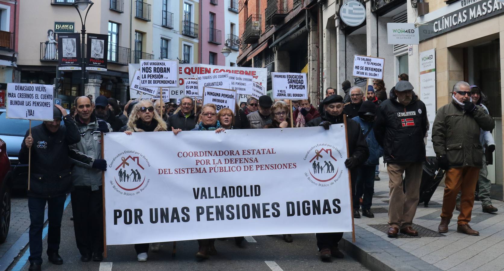 Fotos: Manifestación en Valladolid por las pensiones