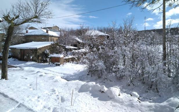 Nieve acumulada en Canduela.