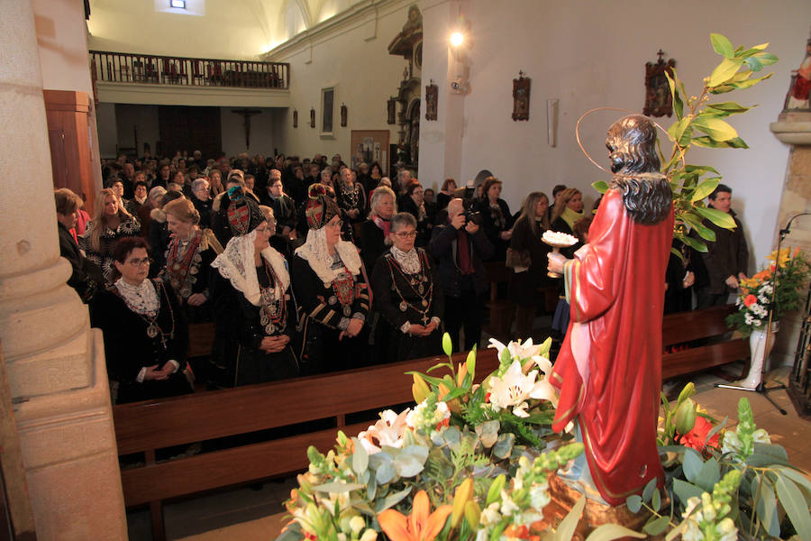 Fotos: Celebración de Santa Águeda en el barrio de San Lorenzo