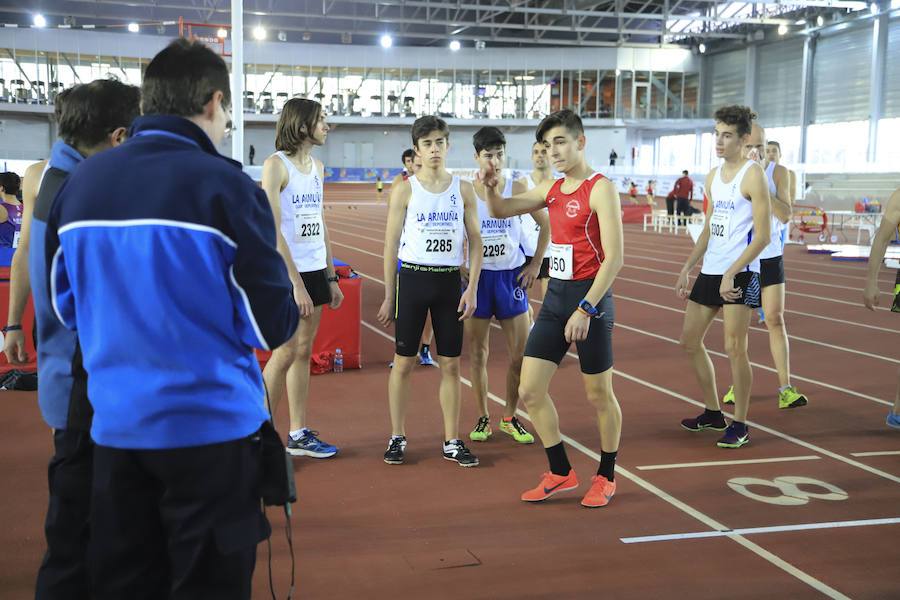 Fotos: El Provincial de pista cubierta en Salamanca llena la Gil Pérez (4/4)