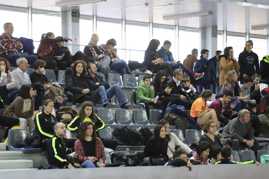 Fotos: El Provincial de pista cubierta en Salamanca llena la Gil Pérez (4/4)