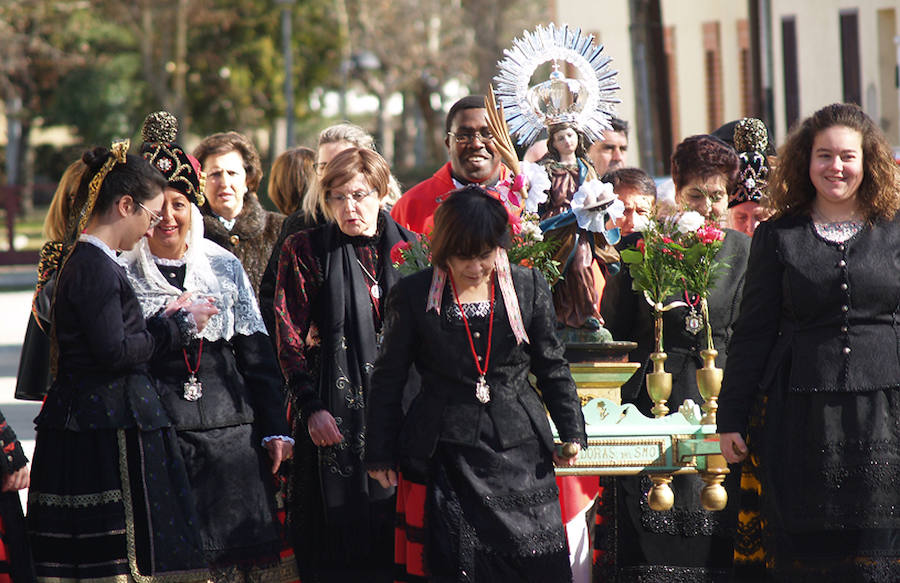 Fotos: Celebración de Santa Águeda en Nieva