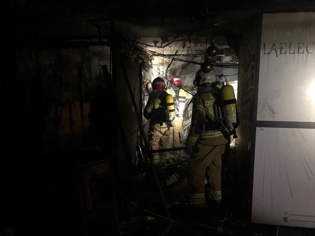 Un cortocircuito en la instalación eléctrica ha sido el causante del fuego