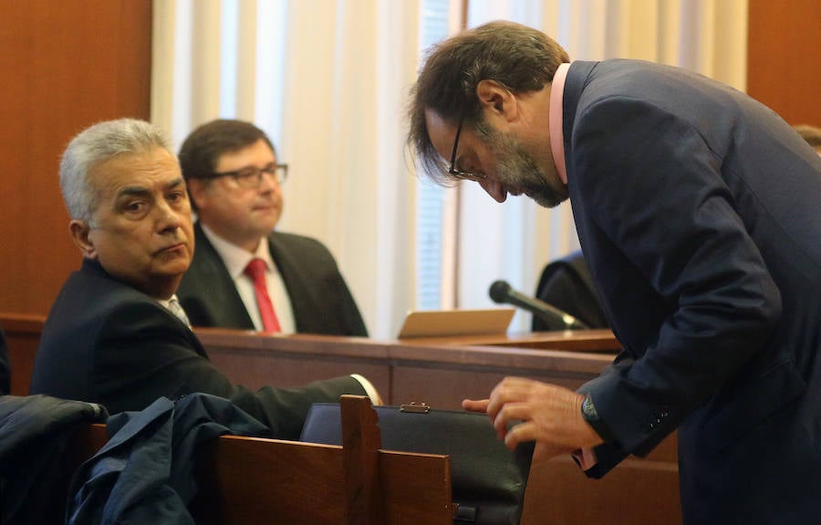 Fotos: Inicio del juicio por las prejubilaciones de Caja Segovia