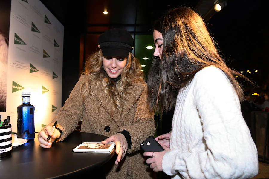 Fotos: Firma de discos de Miriam Rodríguez (&#039;OT 2017&#039;) en Valladolid