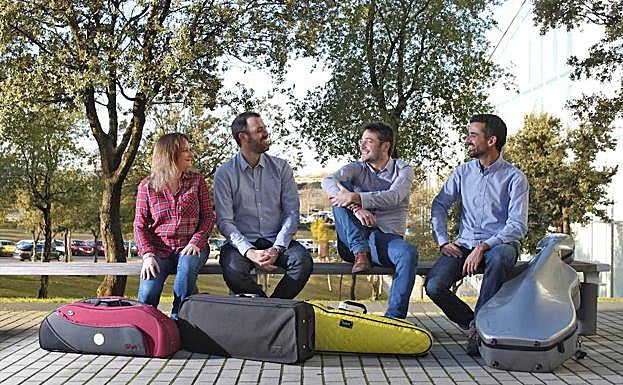 Liz Moore, Jokin Urtasun, Iván García y Jordi Creus. 