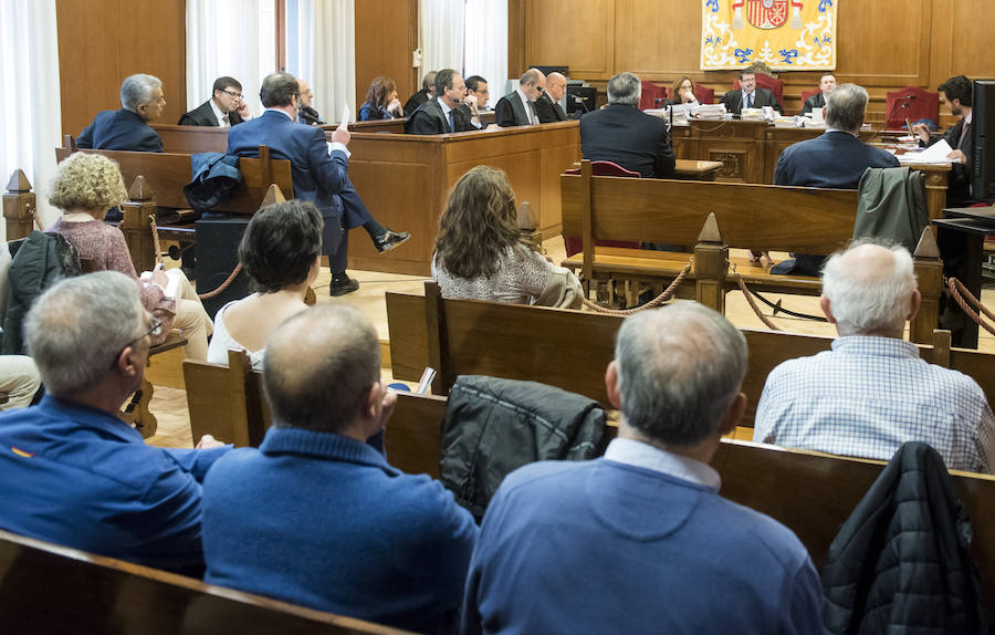 Fotos: Turno para los testigos en el juicio por las prejubilaciones de Caja Segovia