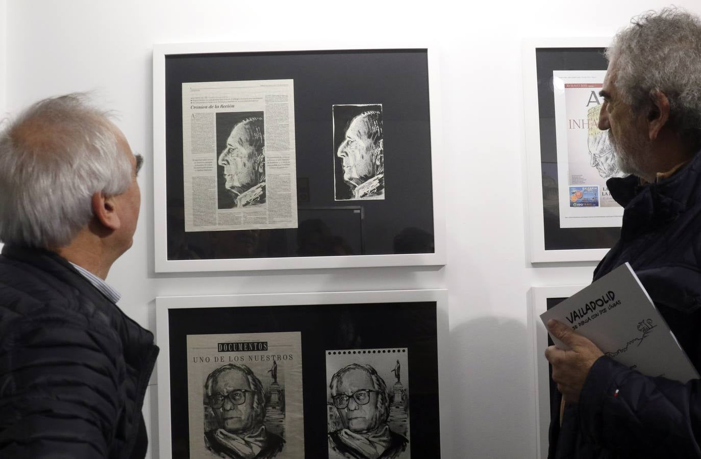 El dibujante celebra sus 25 años como humorista gráfico de «Valladolid y lo vallisoletano» y reivindica la conservación de la prensa tradicional a través de una selección de un centenar de ilustraciones realizadas a lo largo de su carrera