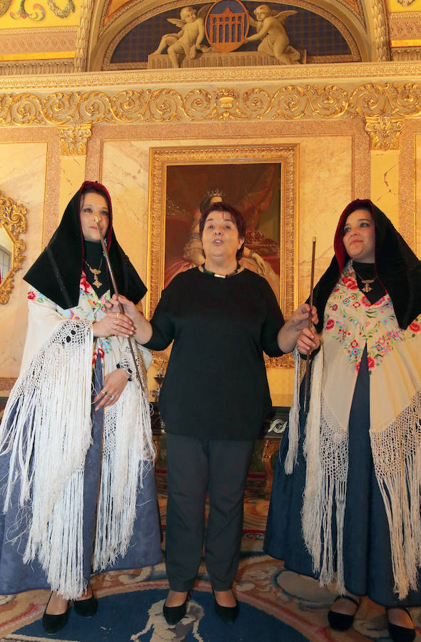 Fotos: Las alcaldesas de Zamarramala visitan las instituciones segovianas