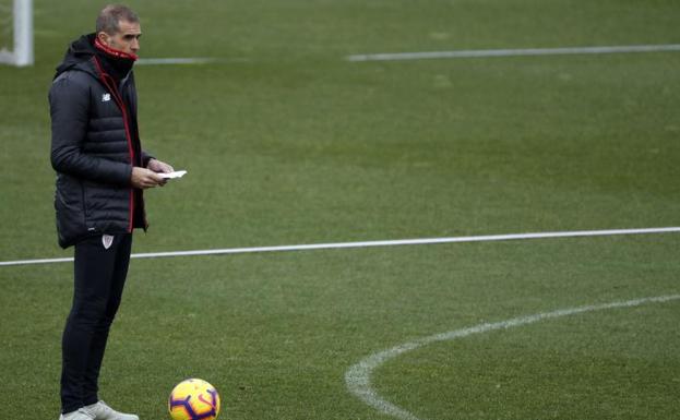 Garitano, en el entrenamiento previo al encuentro ante el Barcelona.