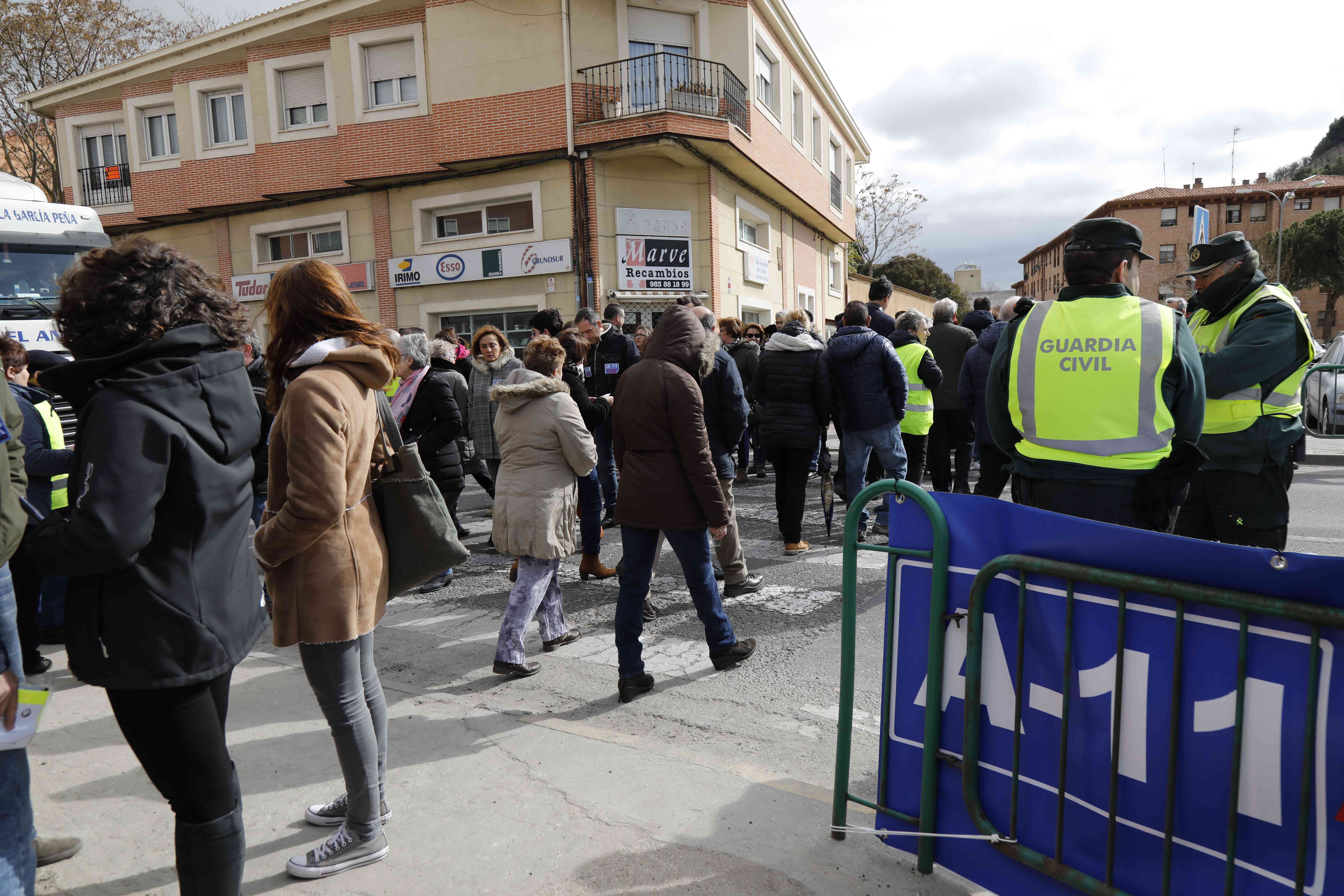 Fotos: Nueva concentración en Peñafiel para reclamar la construcción de la Autovía del Duero