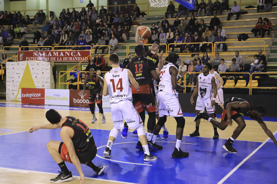 Fotos: CB Tormes vs Juaristi (40-71)