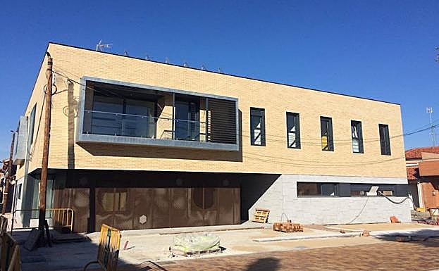 Imagen del nuevo centro parroquial de Peñaranda de Bracamonte. 