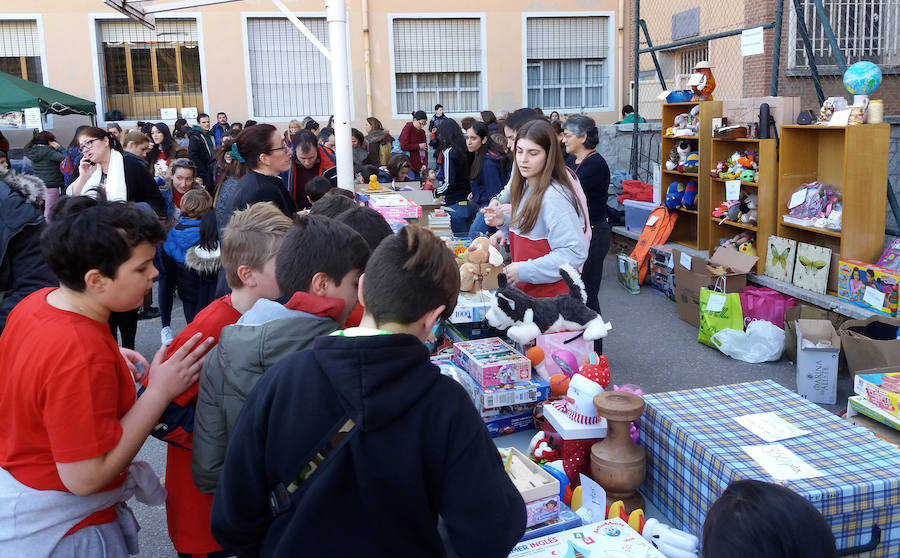 Fotos: Semana Solidaria en el colegio Claret de Segovia