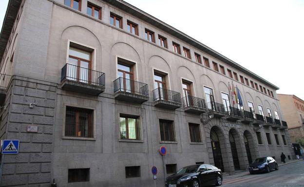 Recuperan tras doce años la inversión para comprar dos casas que no se construyeron