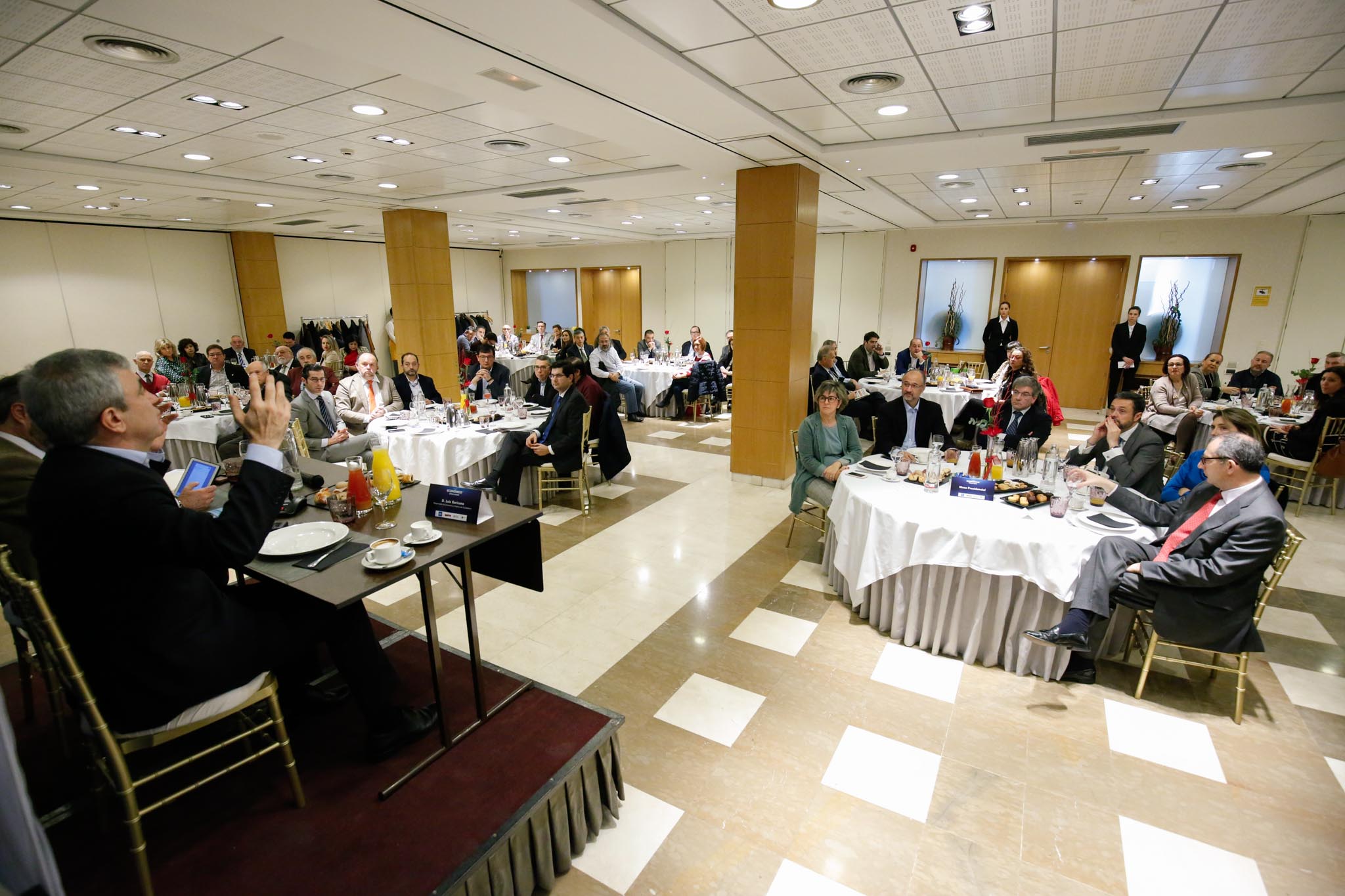 El candidato de Ciudadanos al Parlamento Europeo advierte sobre el «peligro serio» de los populismos para España y para la propia supervivencia de la Unión Europea